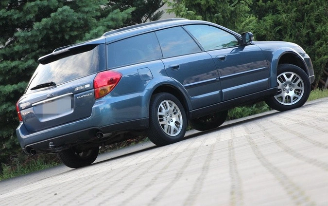 Subaru Outback cena 18900 przebieg: 307500, rok produkcji 2006 z Zabłudów małe 379